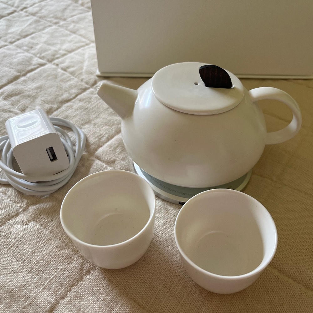 OHOM Tea set - self heating